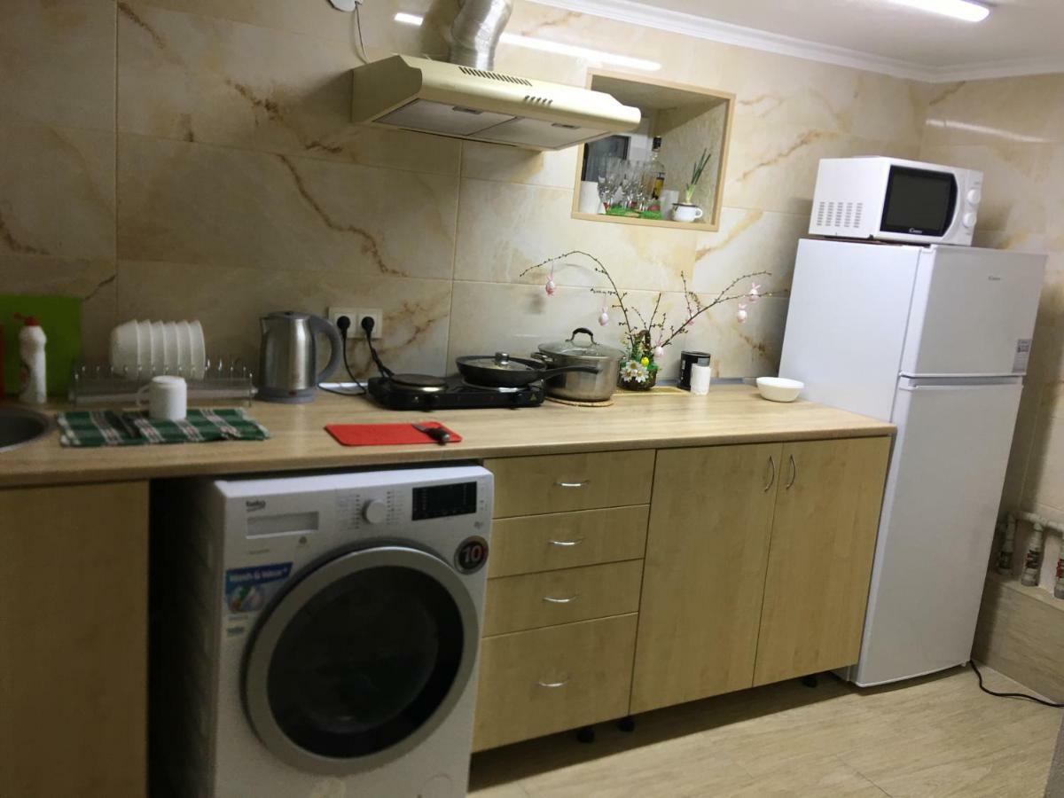 לבוב Hotel Rafinad מראה חיצוני תמונה